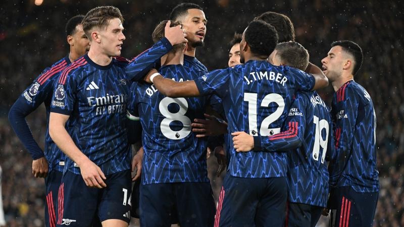 威少赛后摊牌，东契奇传来坏消息！詹姆斯无奈接受现实，湖人陷入生死关头